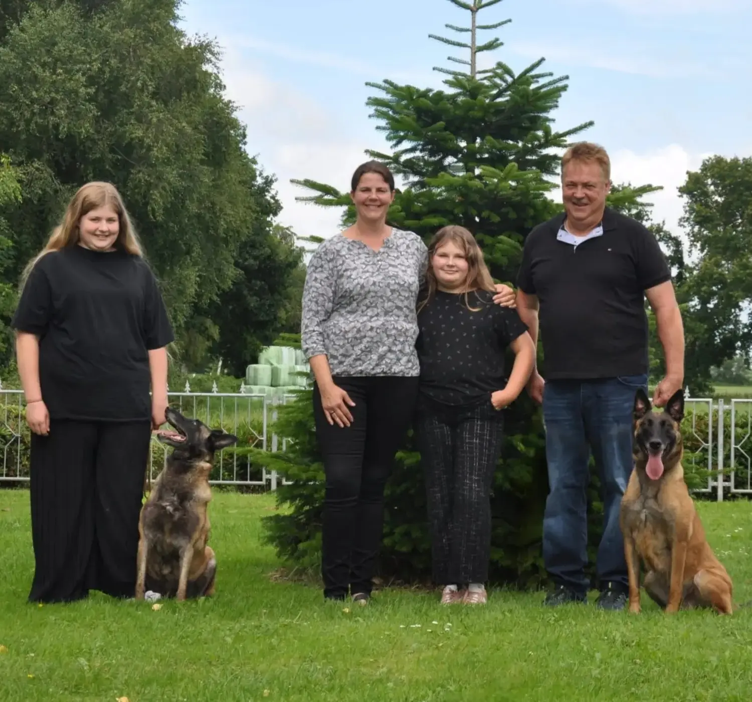 Malinois de la Frisone Liberte – Hundezucht – Team